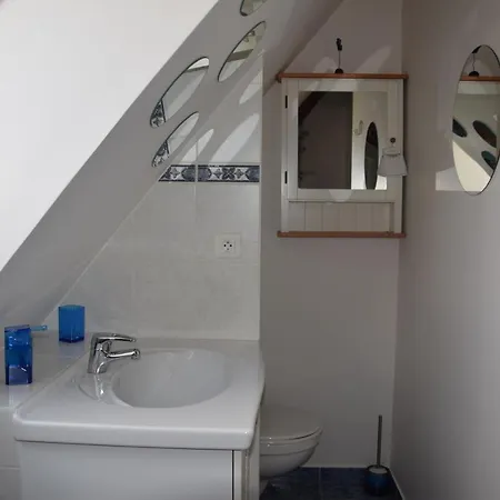 De La Croix Du Bourg Le Mesnil-Ozenne