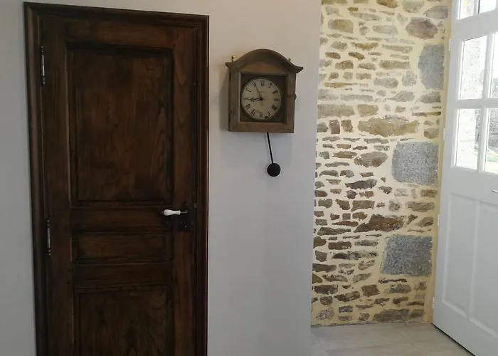 De La Croix Du Bourg Дом отдыха Le Mesnil-Ozenne