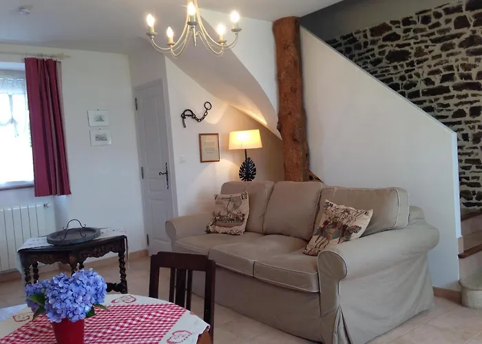 Дом отдыха De La Croix Du Bourg