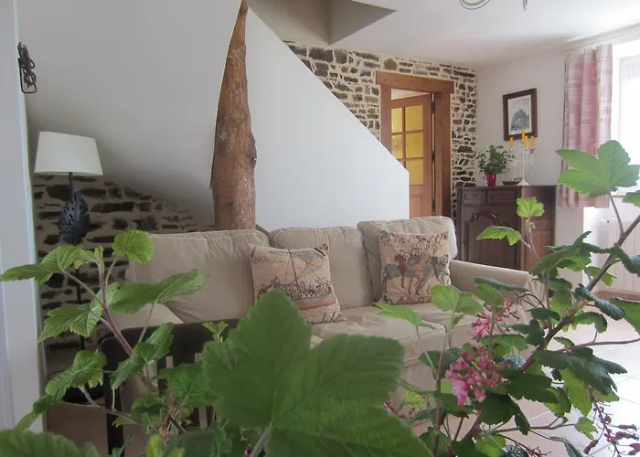 Дом отдыха De La Croix Du Bourg