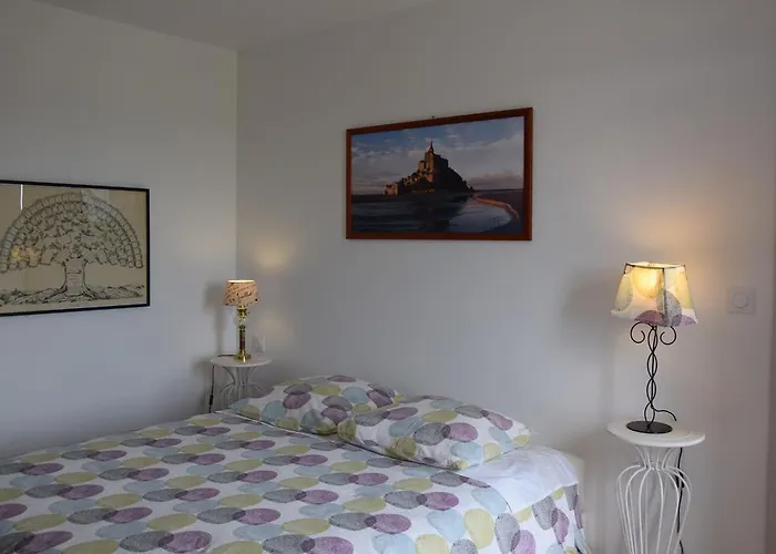 Дом отдыха De La Croix Du Bourg *