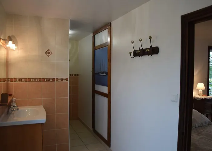 De La Croix Du Bourg *