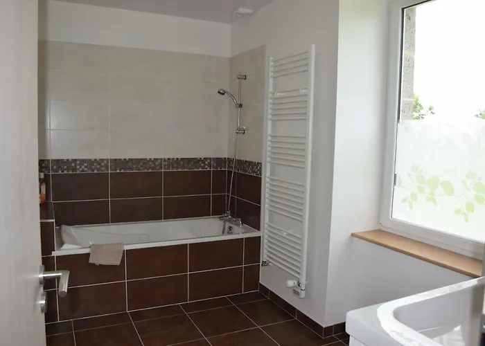 De La Croix Du Bourg